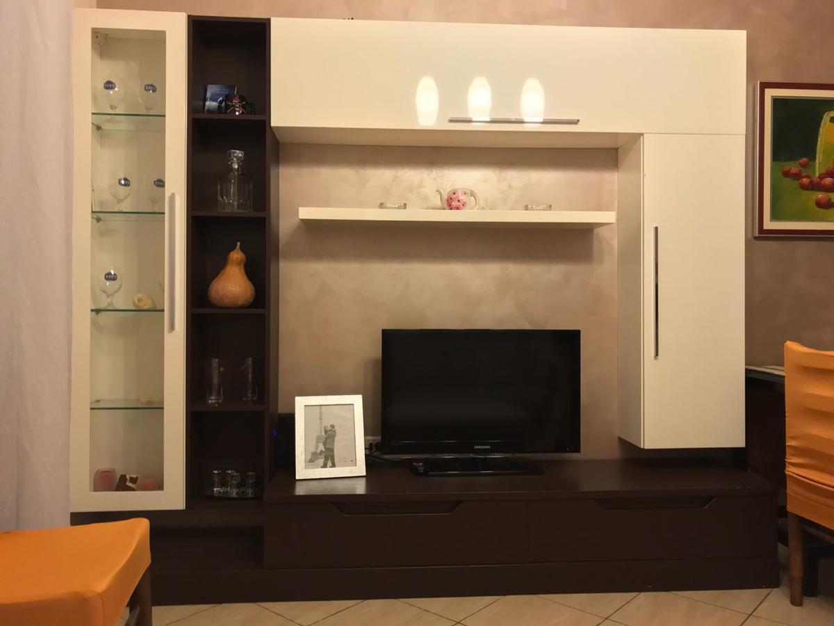 Elegant Apartment In Lungomare - N 23 Vlore Exterior photo